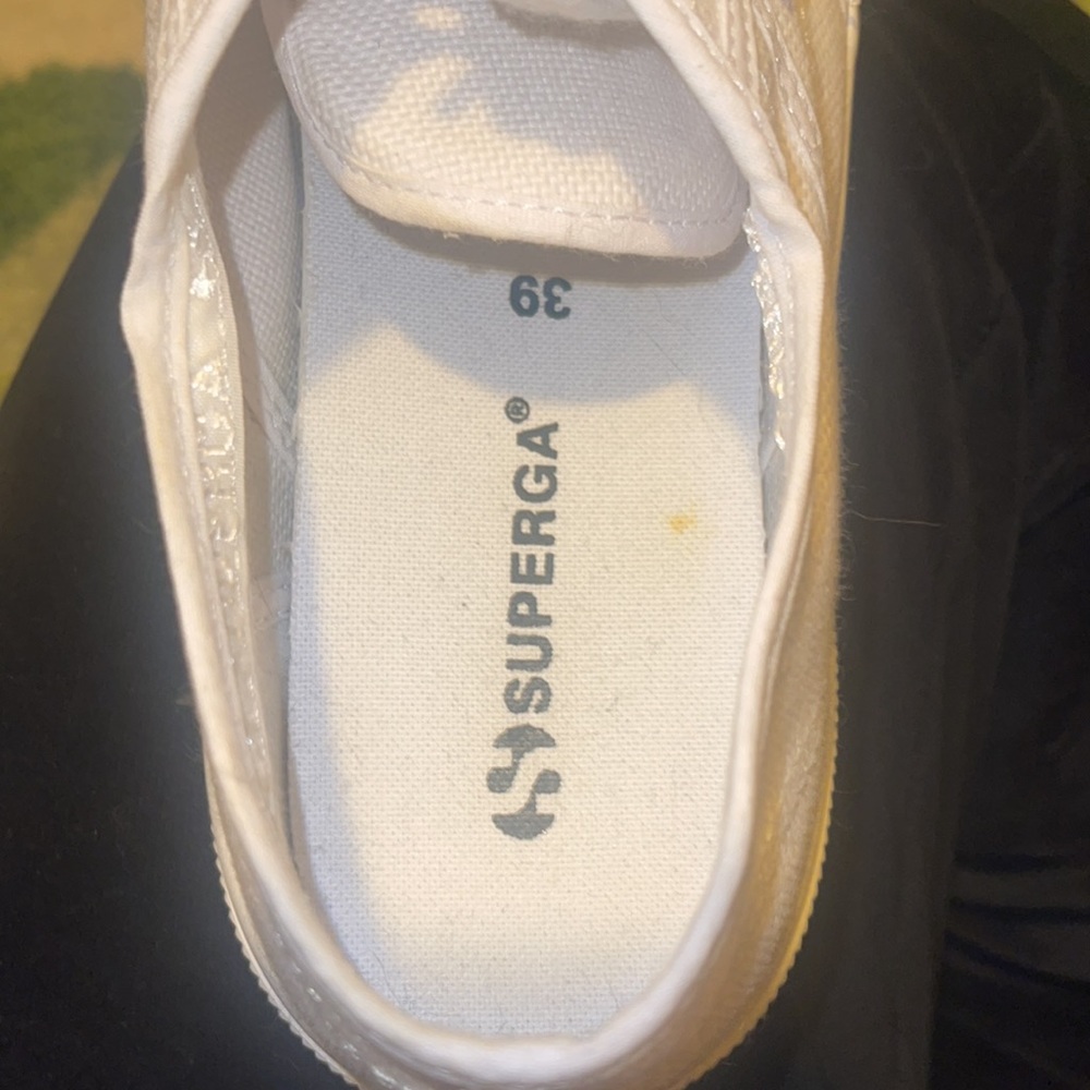 Worn only once, white Superga sneakers. Like new condition - Picture 8 of 10